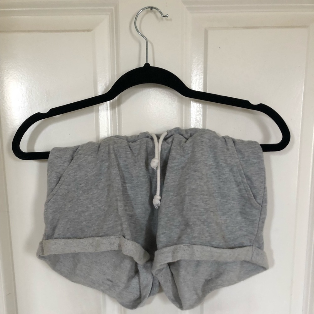 Grey h&m shorts
